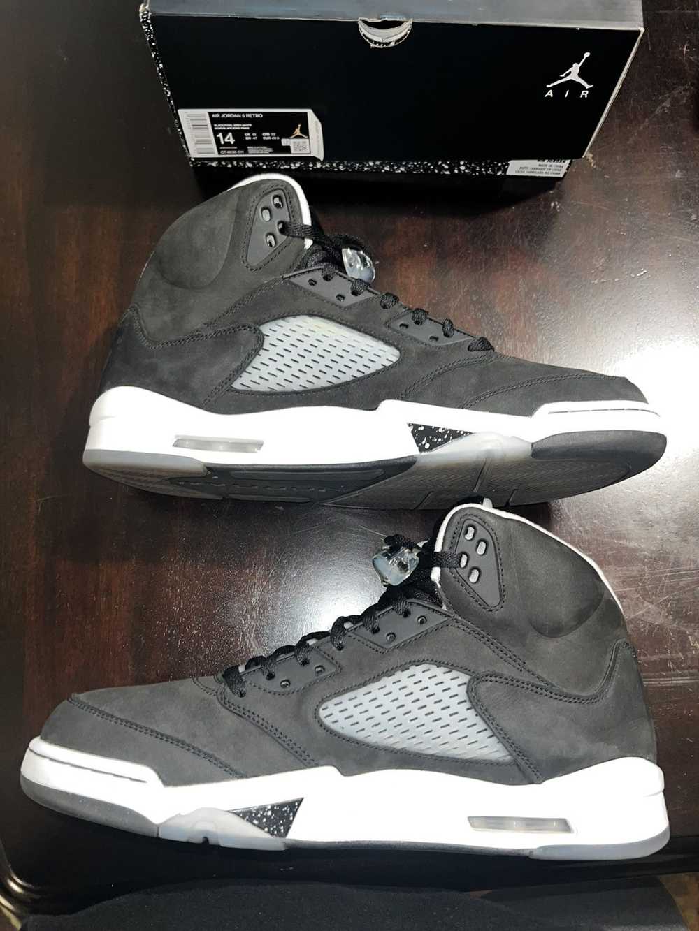 Jordan Brand Air Jordan 5 “Moonlight” (Oreo) - image 3