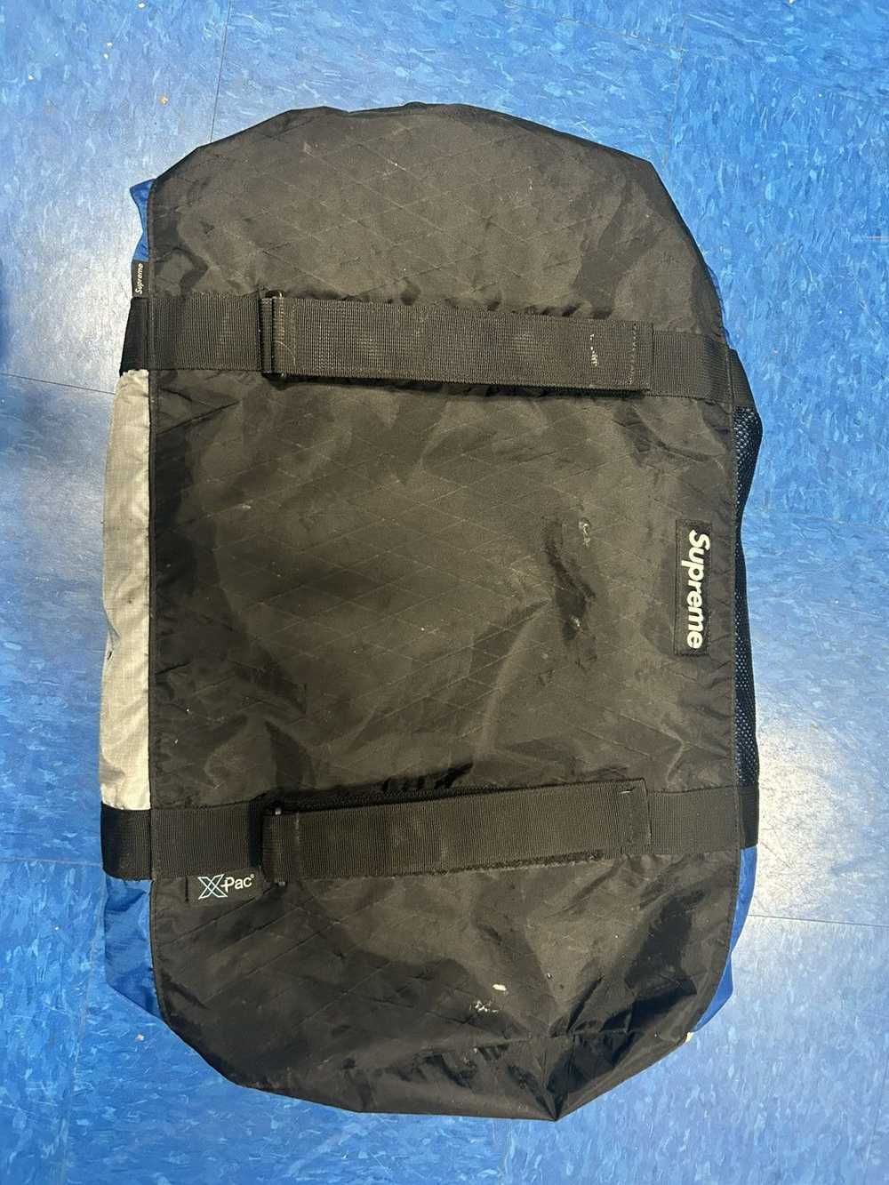 Supreme Supreme FW23 Nylon Duffel Bag - image 4