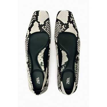 Like New- Zara Animal Print Leather Ballerinas Bla