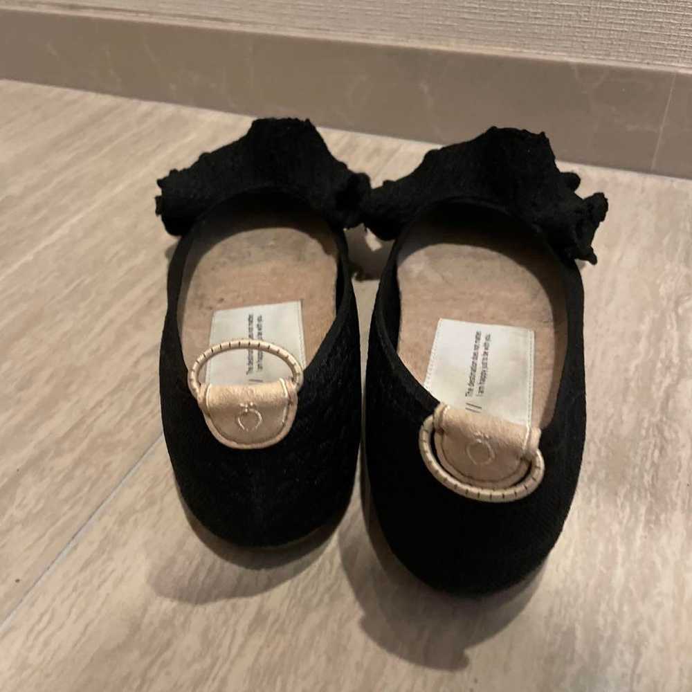 Offen Black Pointed Toe Flat Shoes with Frills - image 2