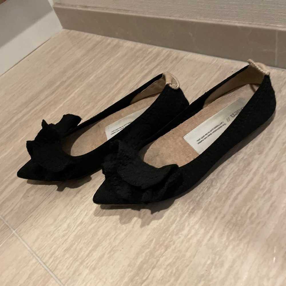 Offen Black Pointed Toe Flat Shoes with Frills - image 4