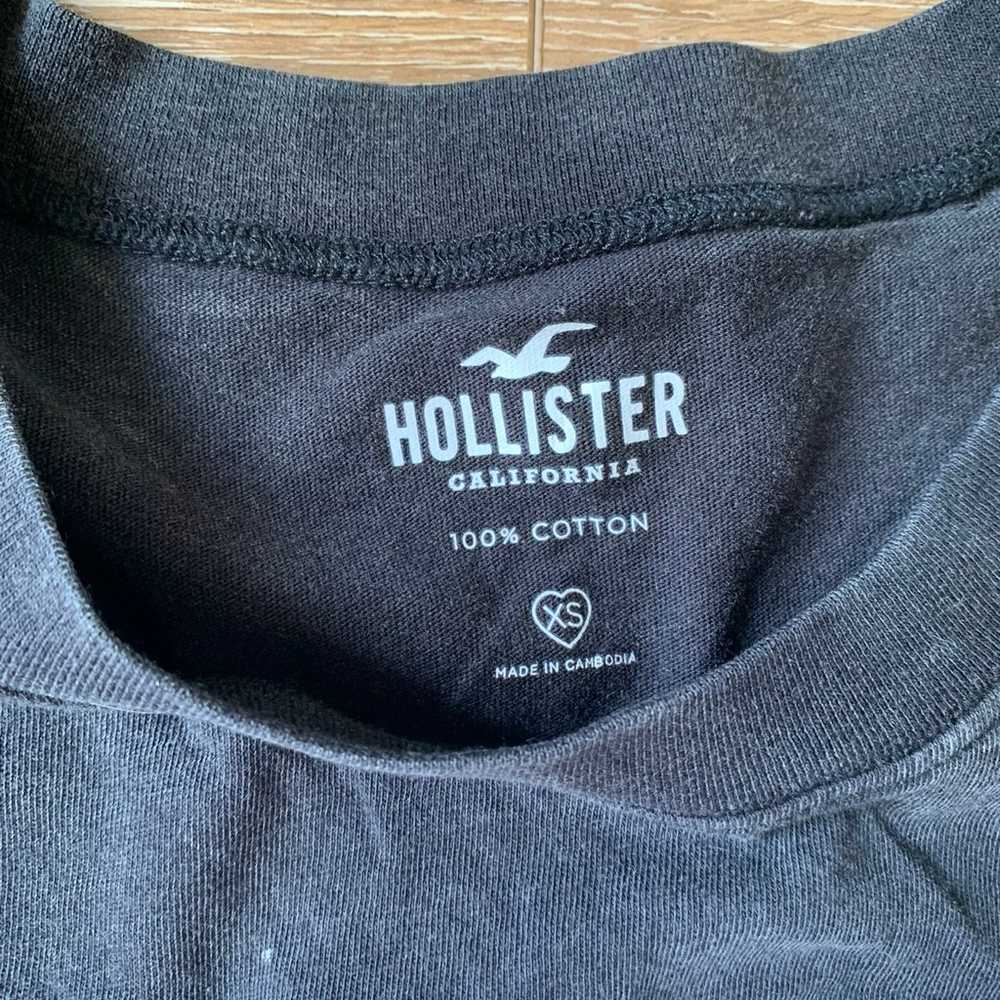 ~Hollister Graphic T shirt - image 2