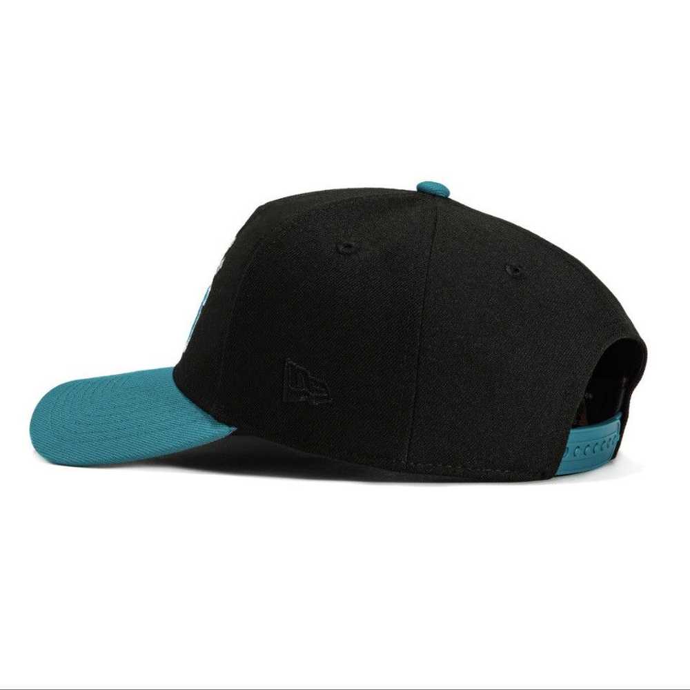 New Era × Streetwear × Vintage San Jose sharks 49… - image 2