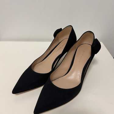 Stuart Weitzman Size US 6