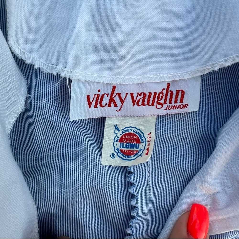 Vintage Vicky Vaughn Blue Sleeveless White Polo C… - image 6