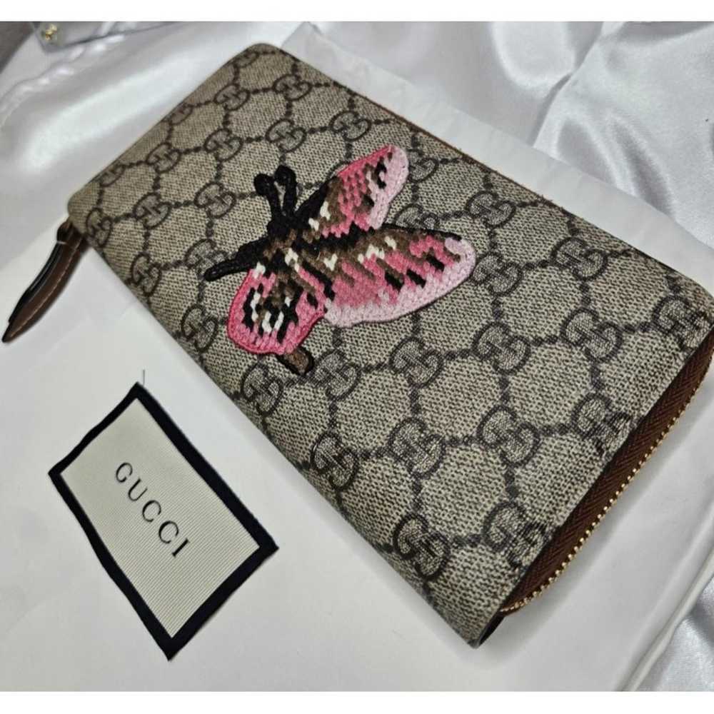 Gucci Leather wallet - image 5