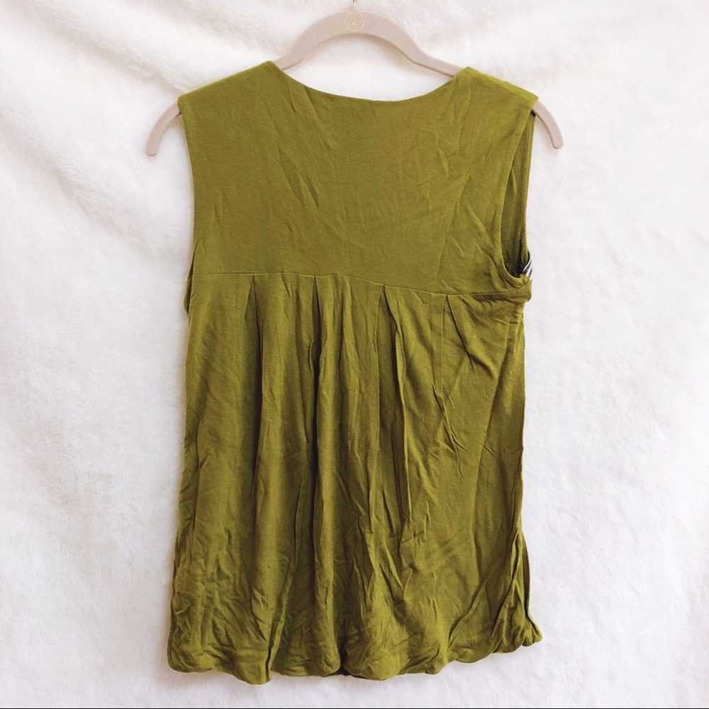 Other Little Yellow Button Olive Ruffled Front Top - image 6