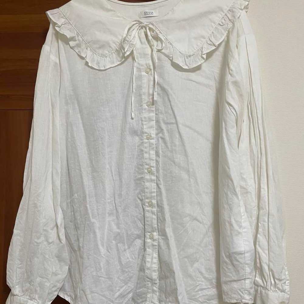 LOWRYS FARM Big Collar Frill Blouse - image 5