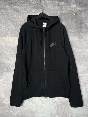 Nike × Streetwear Nike Tech Fleece Woven Track Win