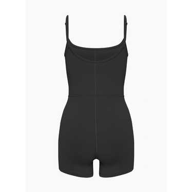 Wilfred free aritzia 3" freestyle romper M