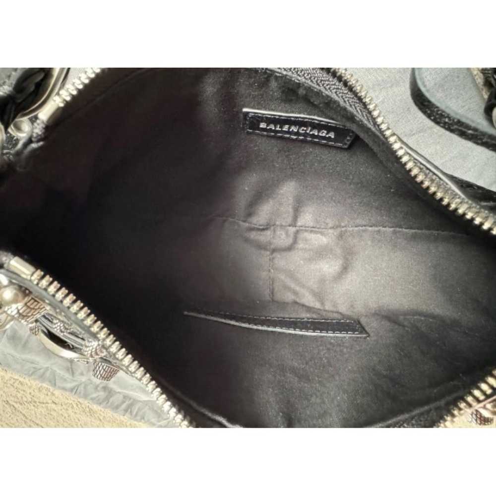 Balenciaga Le Cagole leather handbag - image 10