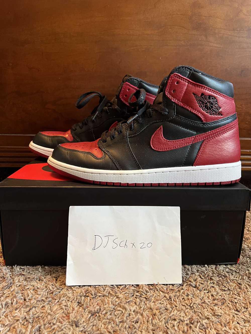 Jordan Brand Air Jordan 1 Retro "Bred" "Banned" (… - image 1