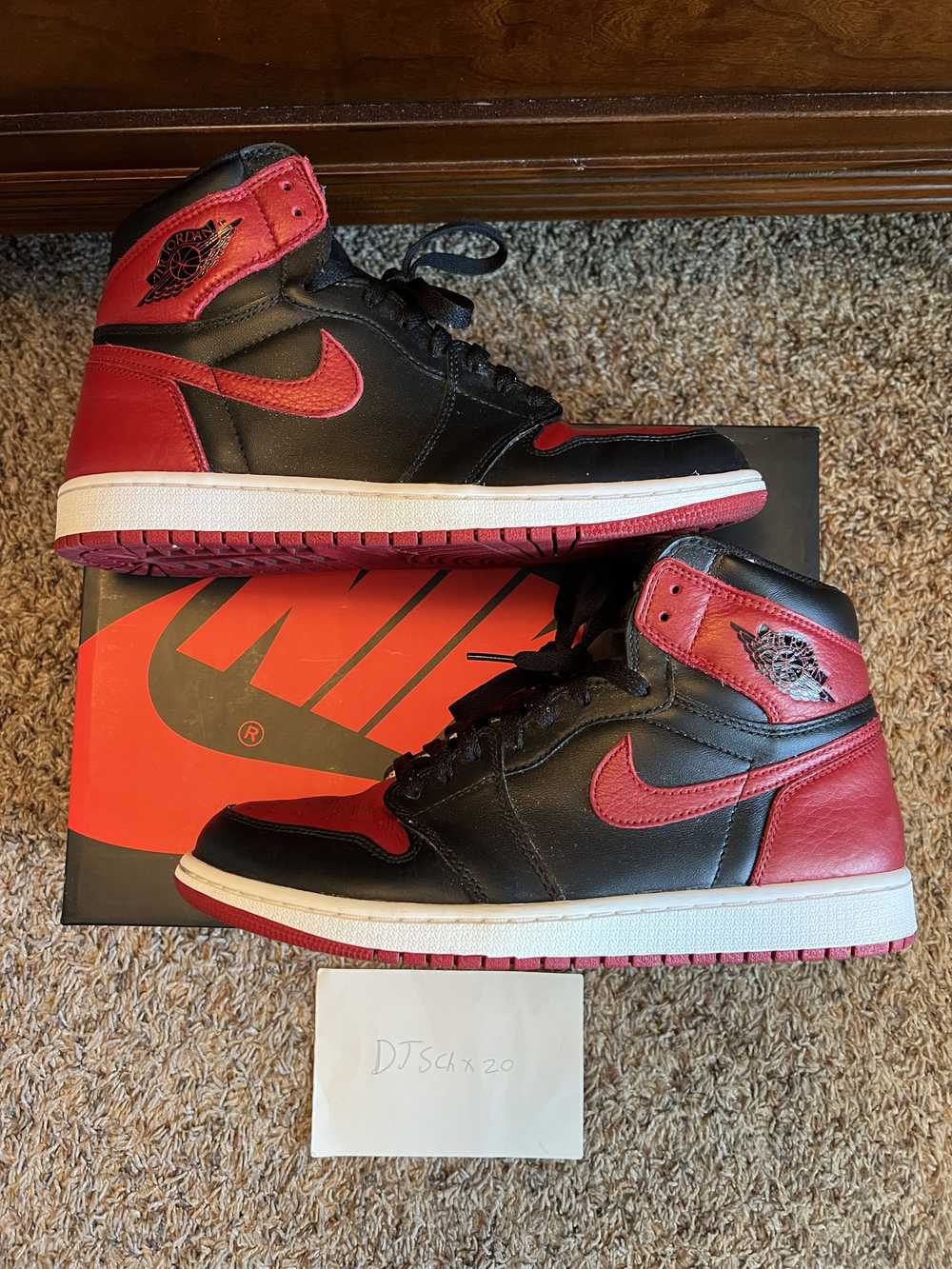 Jordan Brand Air Jordan 1 Retro "Bred" "Banned" (… - image 2