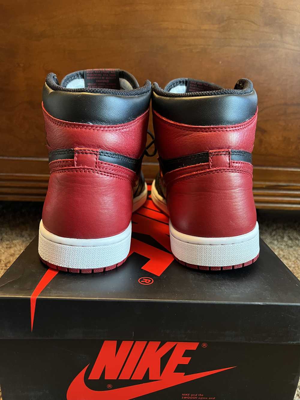 Jordan Brand Air Jordan 1 Retro "Bred" "Banned" (… - image 6