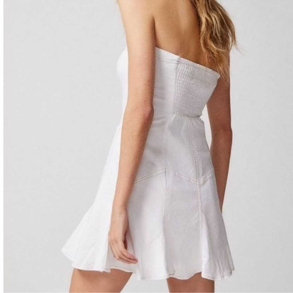 BDG White Strapless Linen Blend Mini Dress With P… - image 2