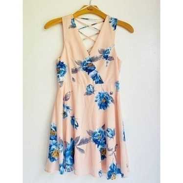 NWOT Lulus floral Mini Dress