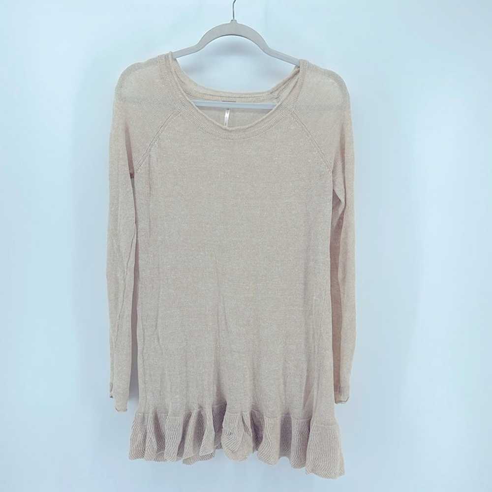 Free People Beach 100% linen light knit ruffle he… - image 1