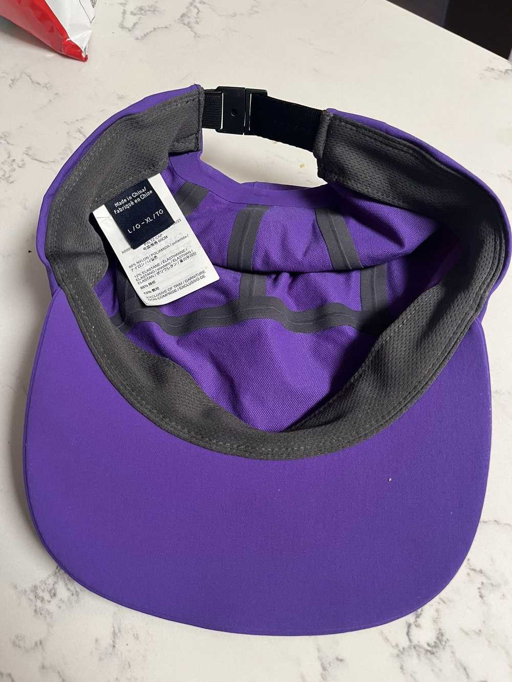 Arc'Teryx Palz Cap 5 panel purple hat - image 3