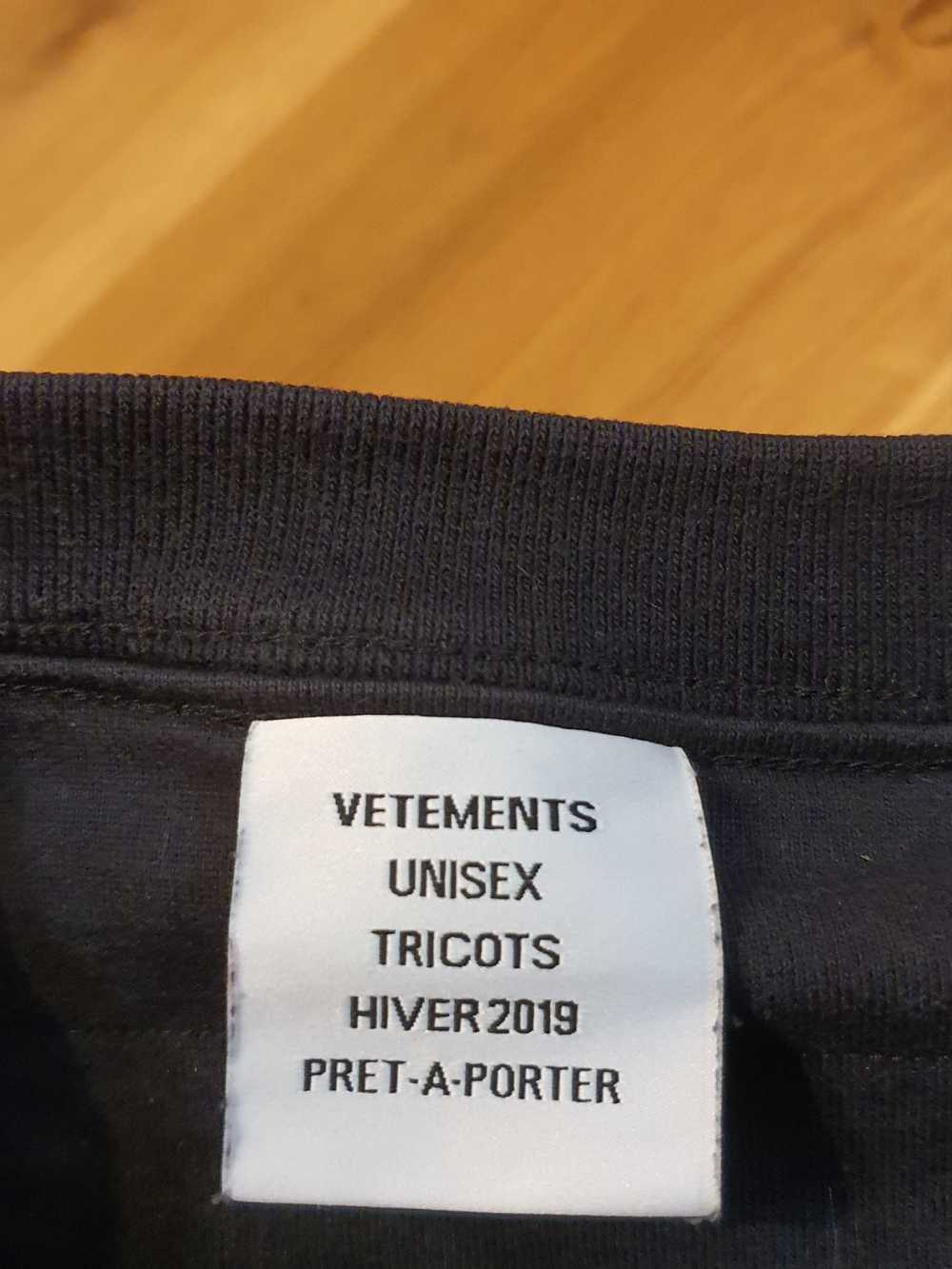 Vetements AW18 Vetements Black Inside-Out T-shirt… - image 3