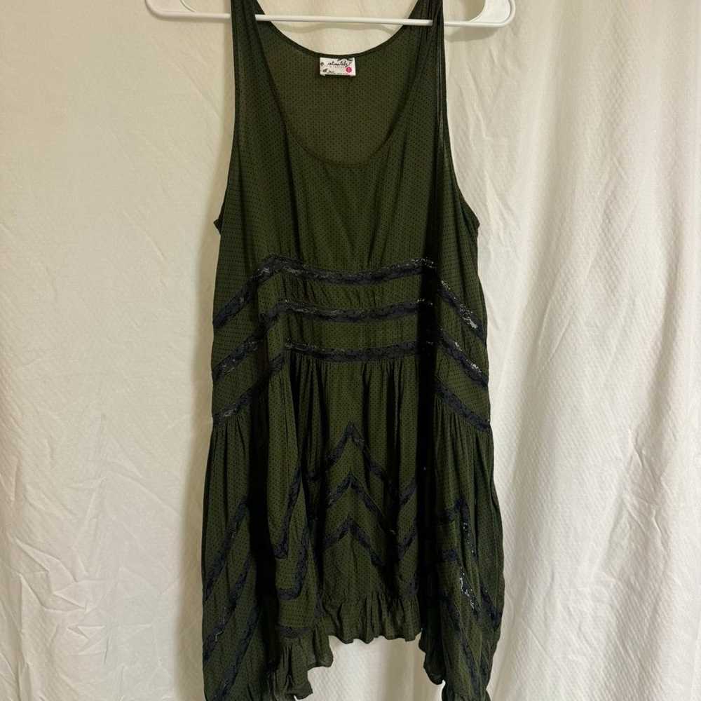 FREE PEOPLE olive Green Polka Dot Trapeze Slip Mi… - image 10