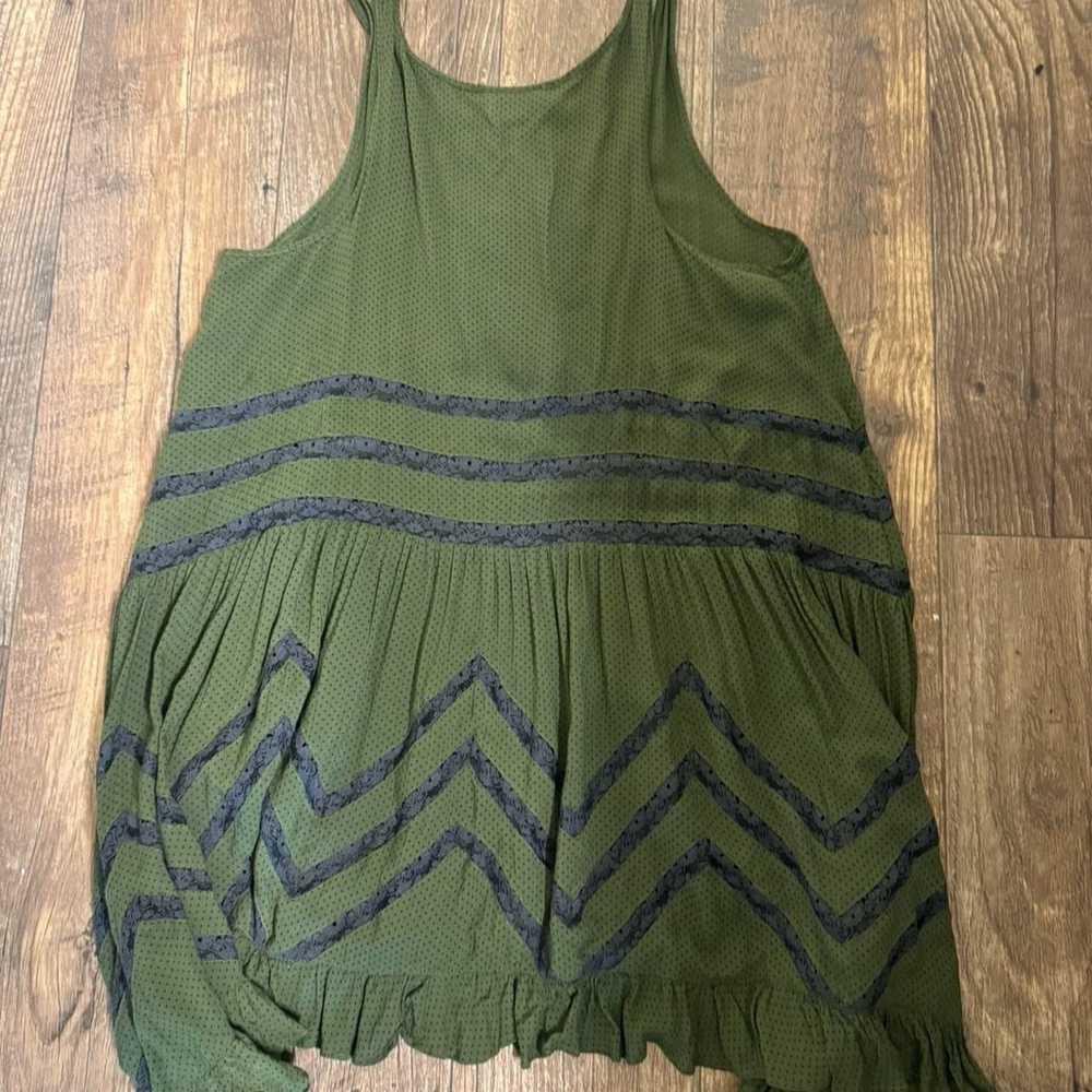 FREE PEOPLE olive Green Polka Dot Trapeze Slip Mi… - image 7