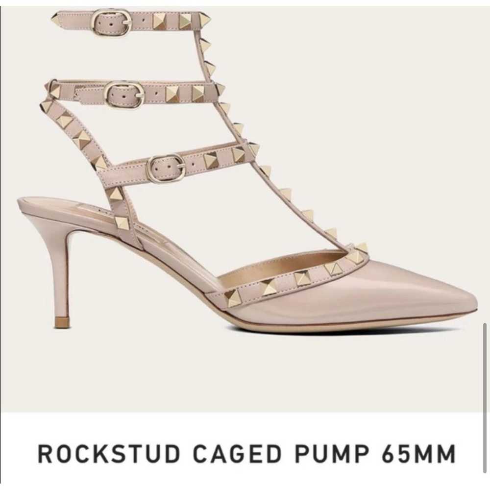 Valentino Garavani Rockstud leather heels - image 6