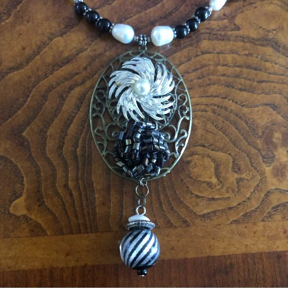 Handcrafted repurpose freshwater pearl black onyx… - image 8