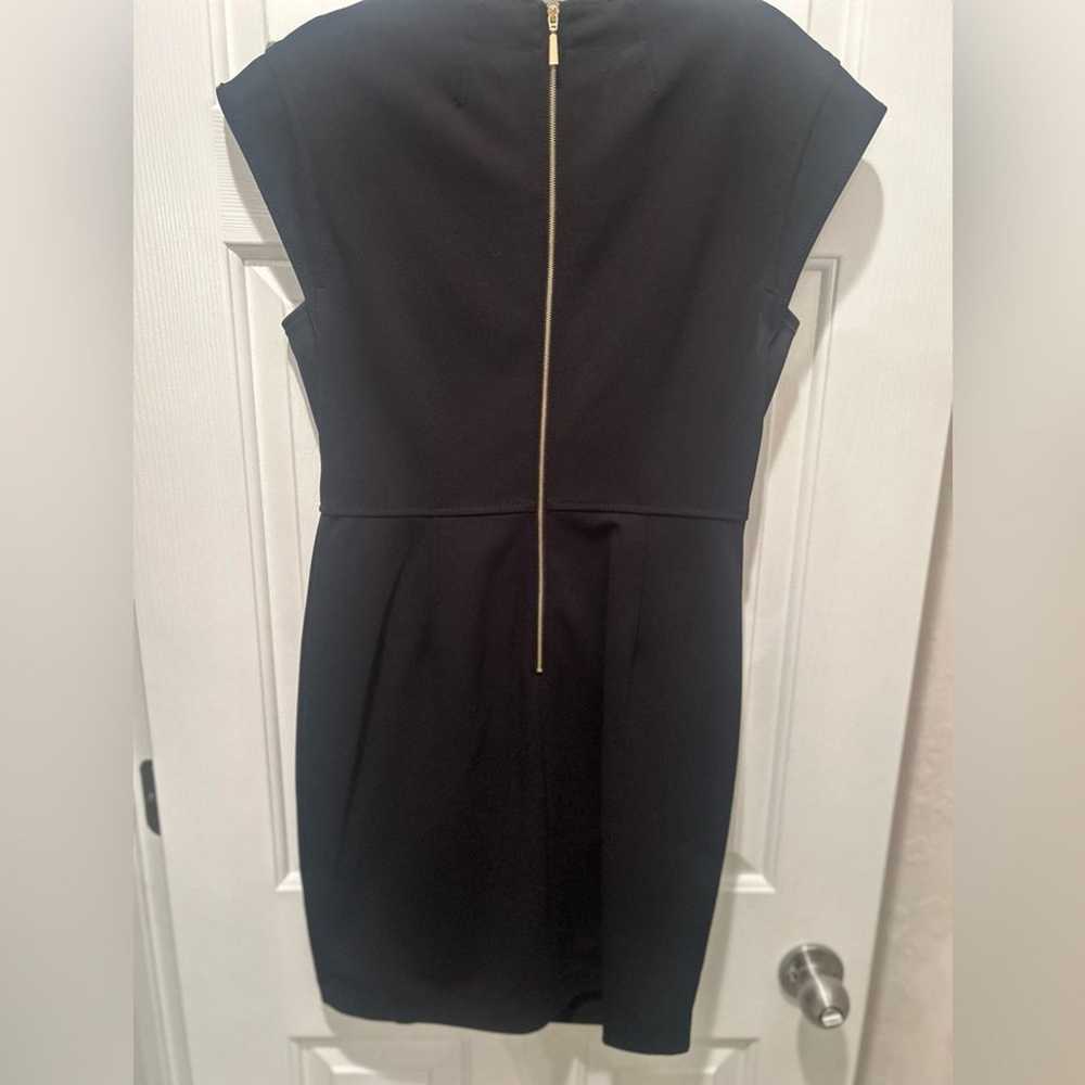 CALVIN KLEIN Ruched Button-Trim Black Sheath Dres… - image 6