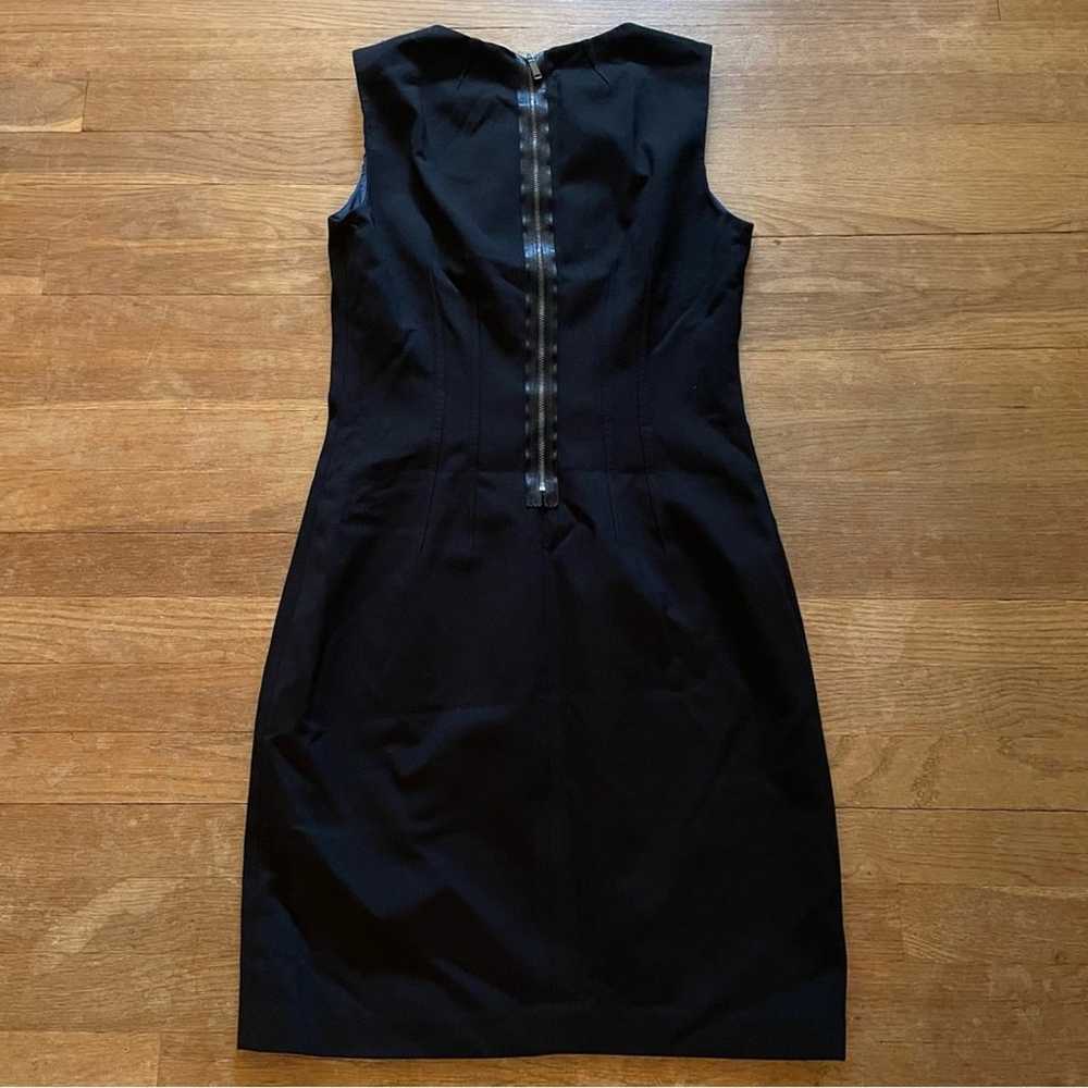 Elie Tahari black sleeveless zip back knee length… - image 4