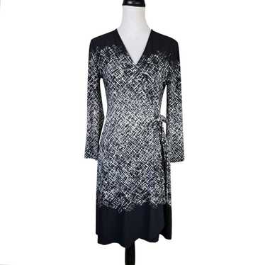 BCBGMaxazria Adele Black White Print 3/4 Sleeve V… - image 1