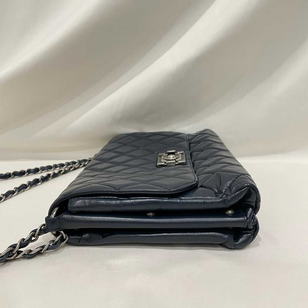 Chanel Boy leather handbag - image 3