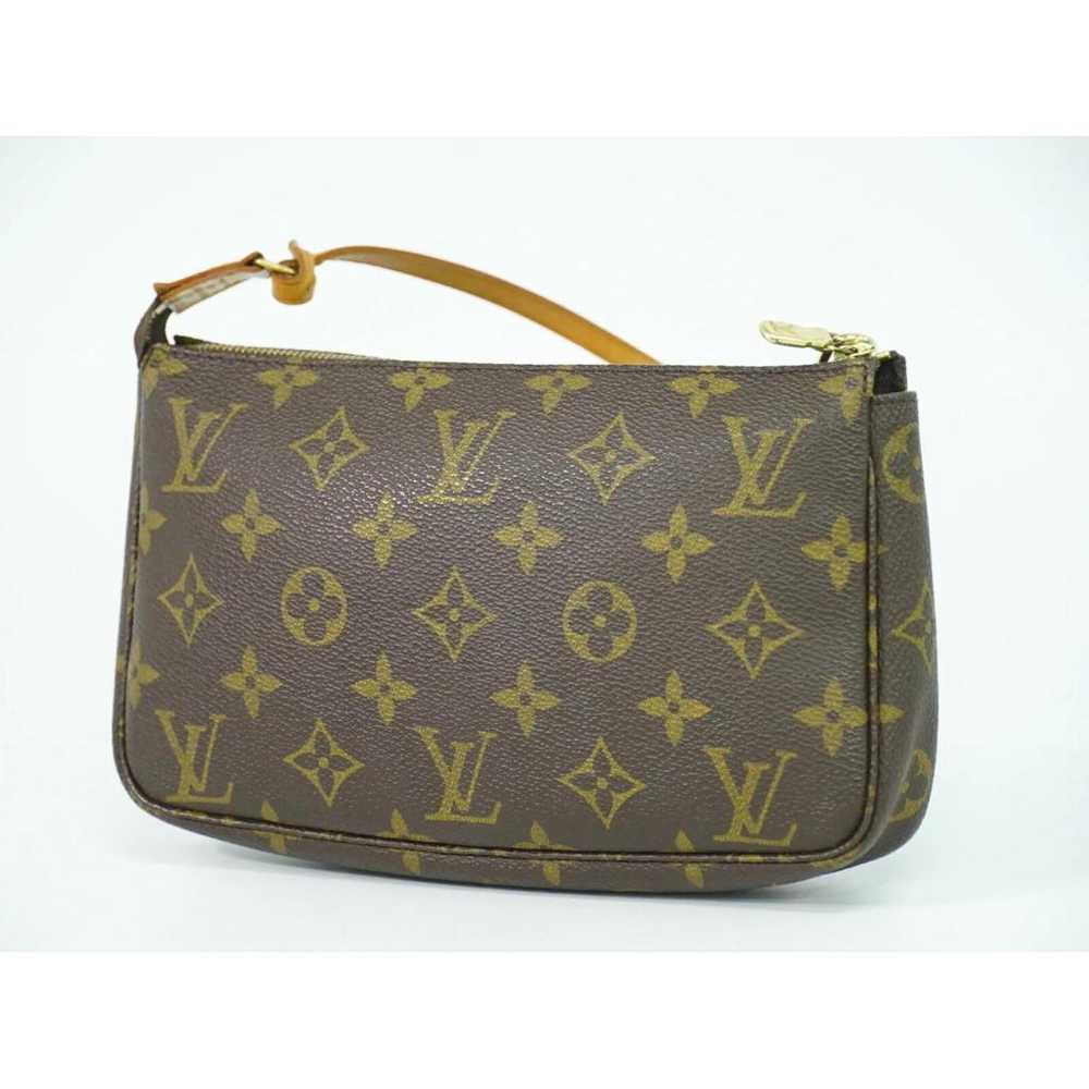 Louis Vuitton Pochette Accessoire clutch bag - image 2