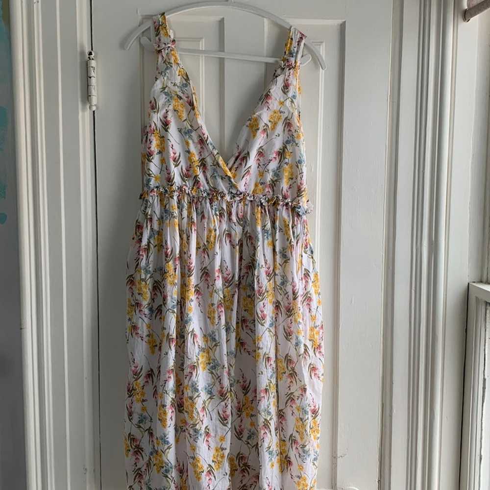 Line + Dot Fleur Midi Dress - image 1