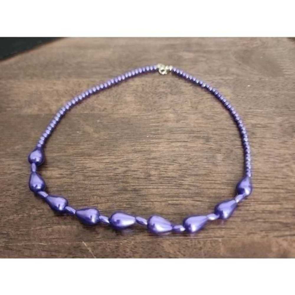 Vintage purple beaded necklace costume jewelry 10" - image 3