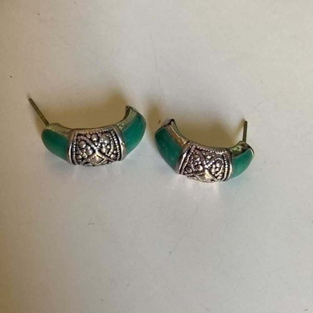 Vintage Half Hoop Earrings Silver Tone & Green - image 4