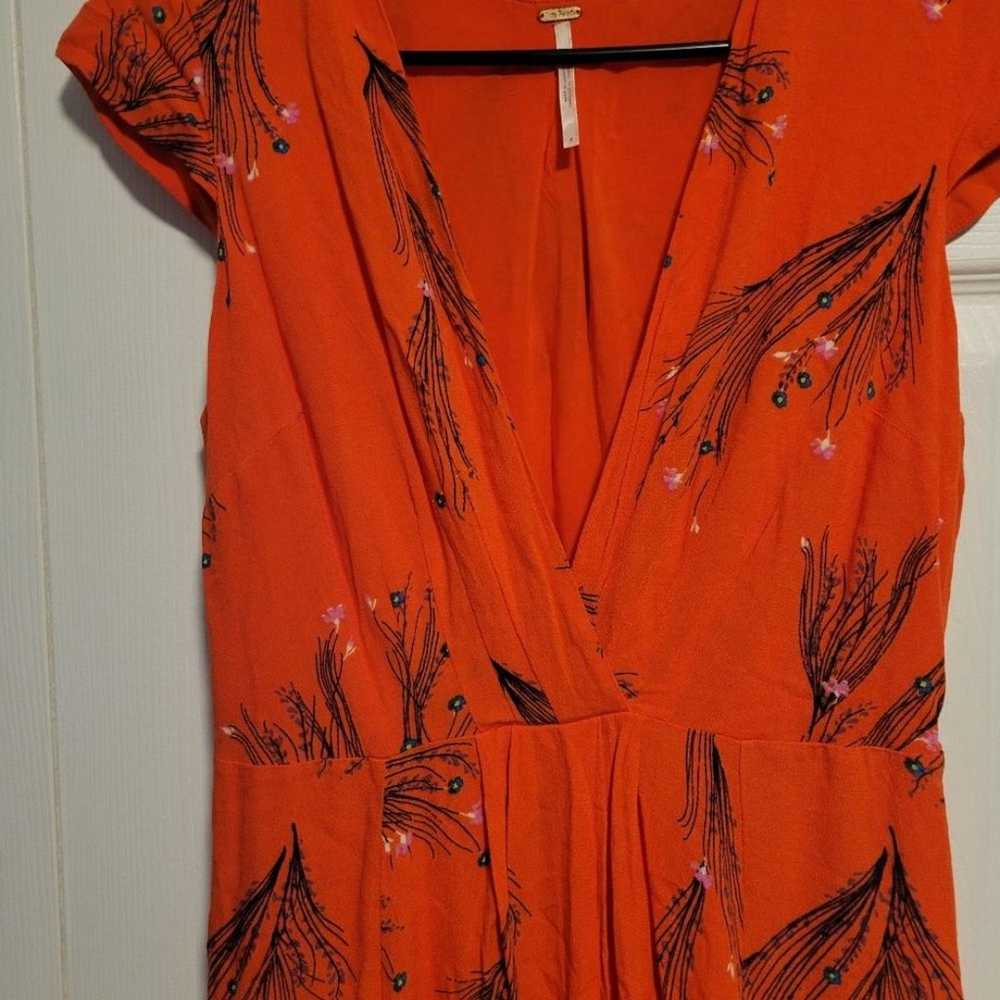 Free People Retro Coral Orange Floral Print Midi … - image 4