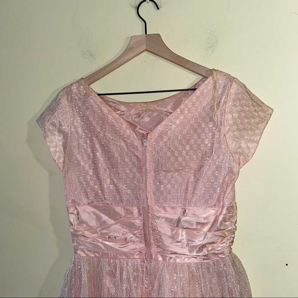 VNTG 1960’s pretty pink party dress - image 5