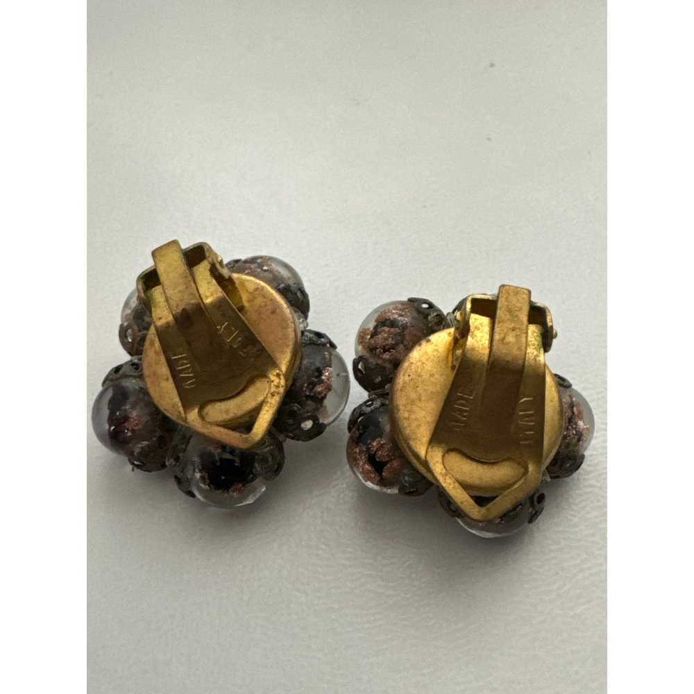 Vintage glass bead cluster clip earrings, brown m… - image 10