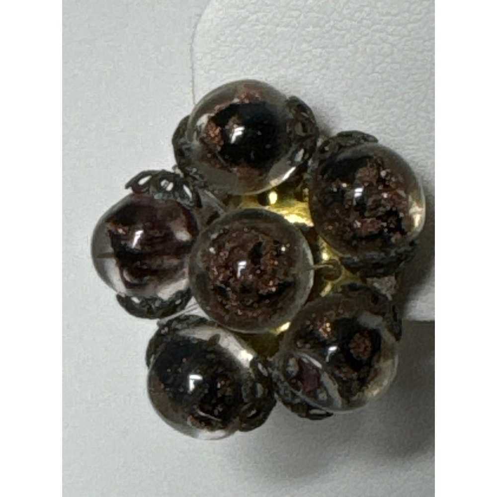 Vintage glass bead cluster clip earrings, brown m… - image 7