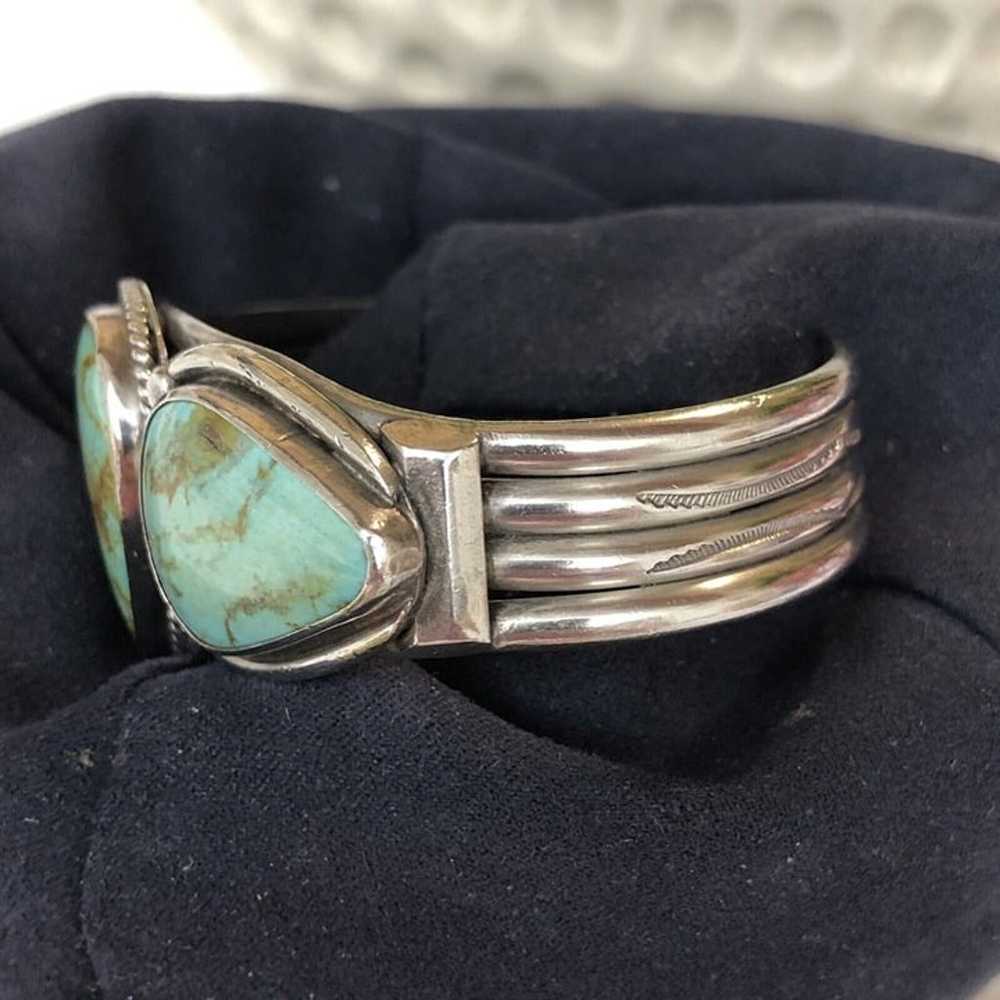 VINTAGE NAVAJO SILVER 3 TURQUOISE CUFF BRACELET - image 3