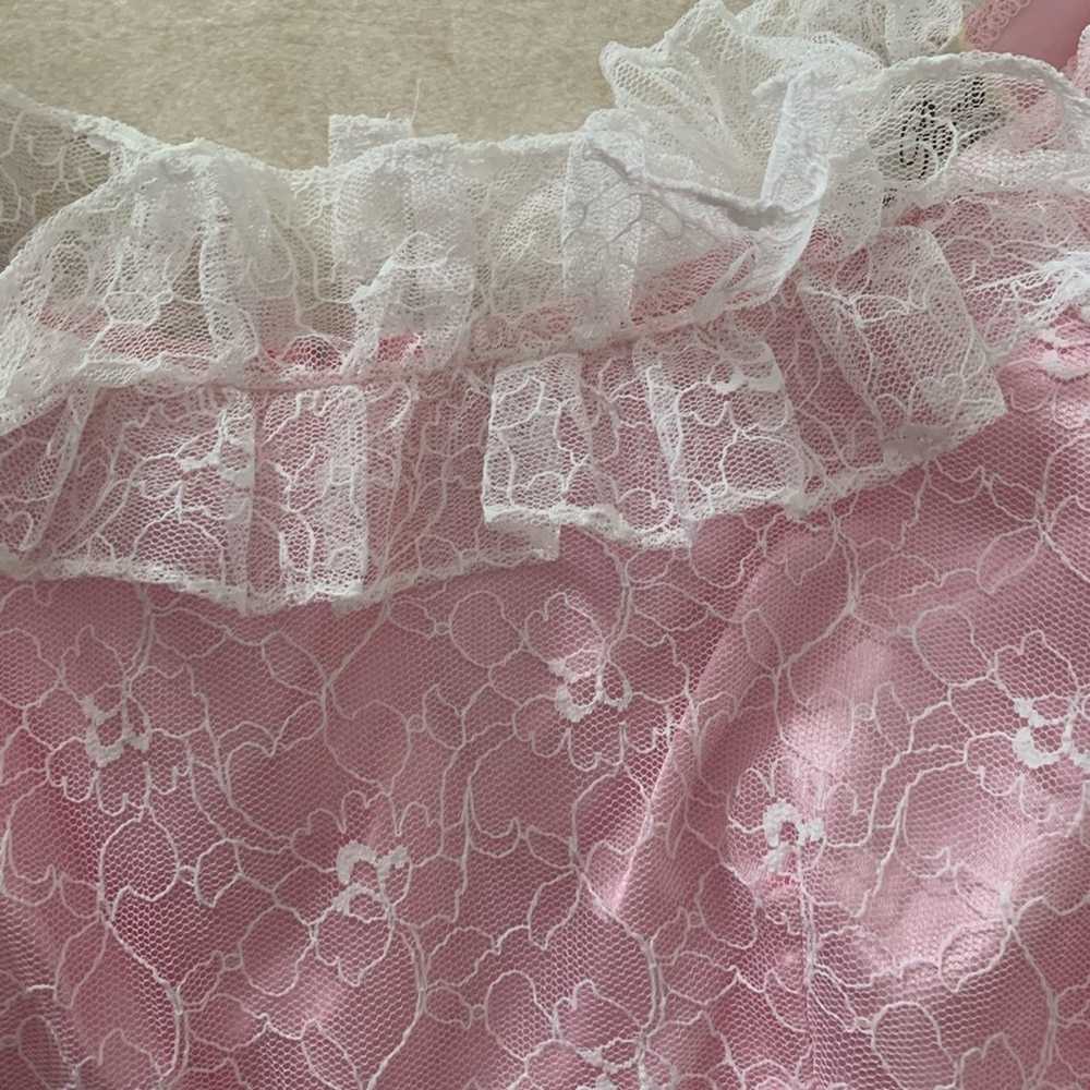 Vintage De Parie lace dress prom pink barbie over… - image 10