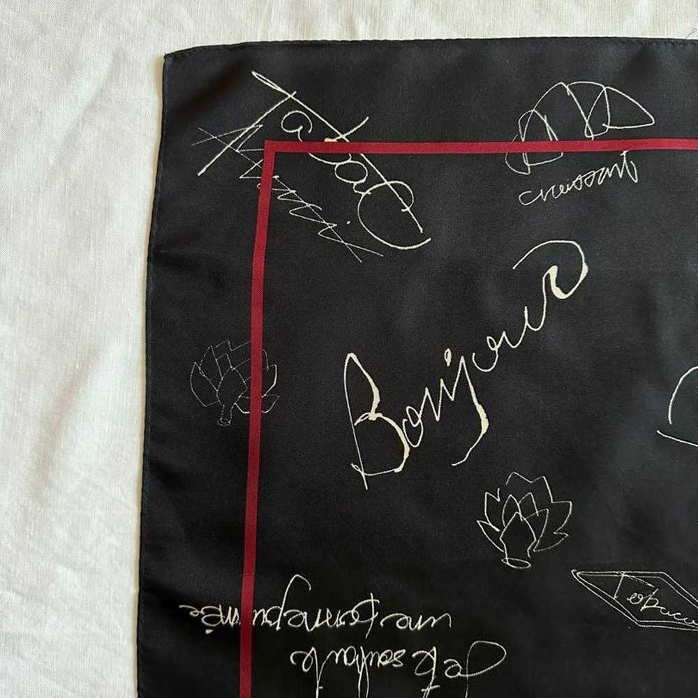 Silk scarf with a graffiti motif - image 3