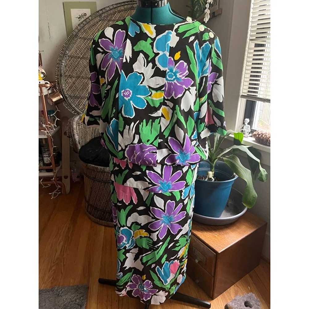 Vintage 1980s Bold Floral S/S Maxi Dress with Uni… - image 2