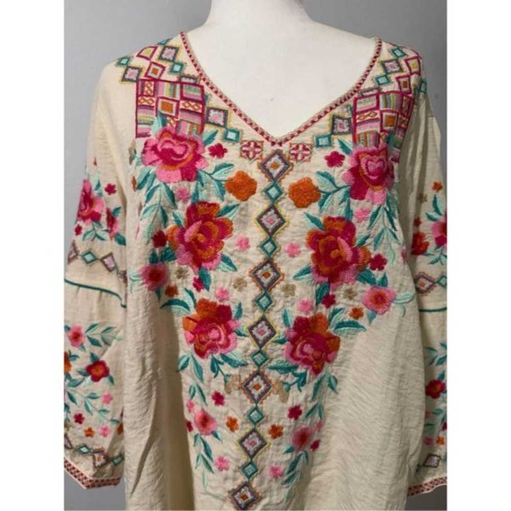 John Mark Floral Embroidered v-neck 3/4 cuffed sl… - image 10