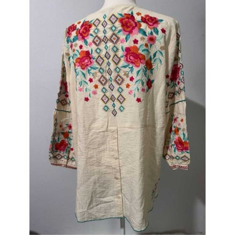 John Mark Floral Embroidered v-neck 3/4 cuffed sl… - image 7