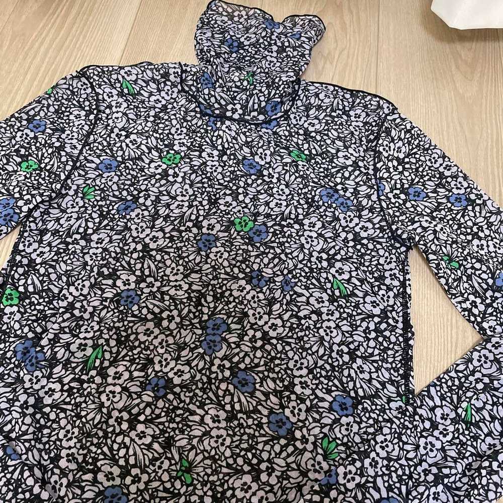 Tomorrowland ⚫︎ Floral Pattern Turtle Neck Long S… - image 2