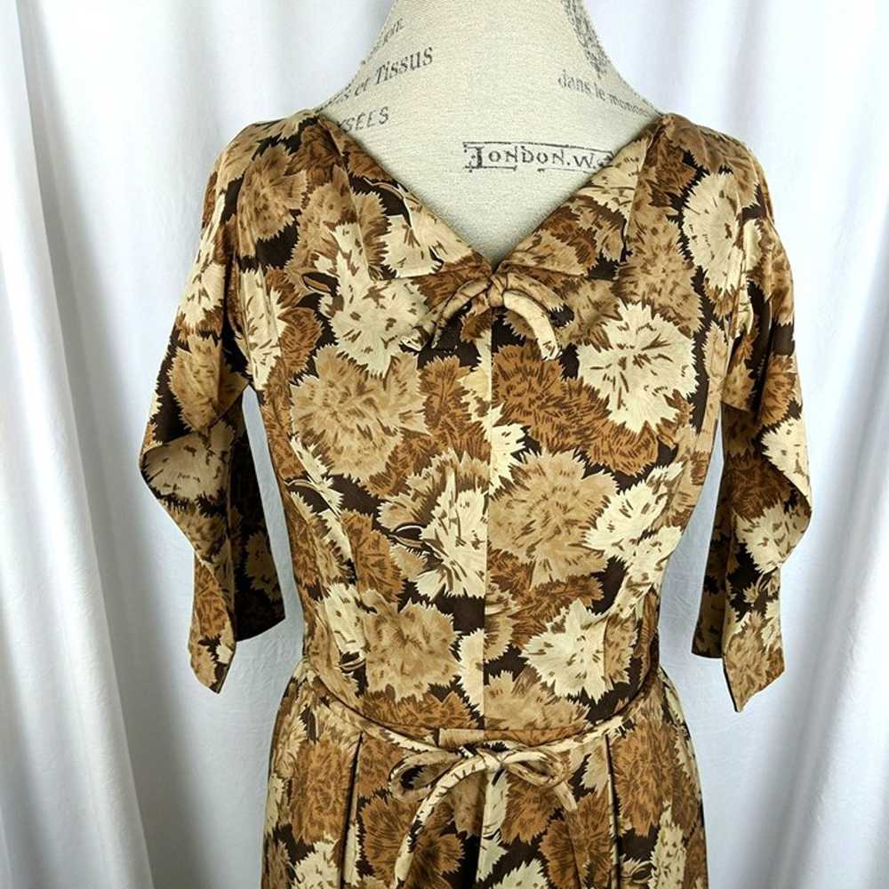 Vintage Womens Dress 4 Small Brown Swing Floral F… - image 2