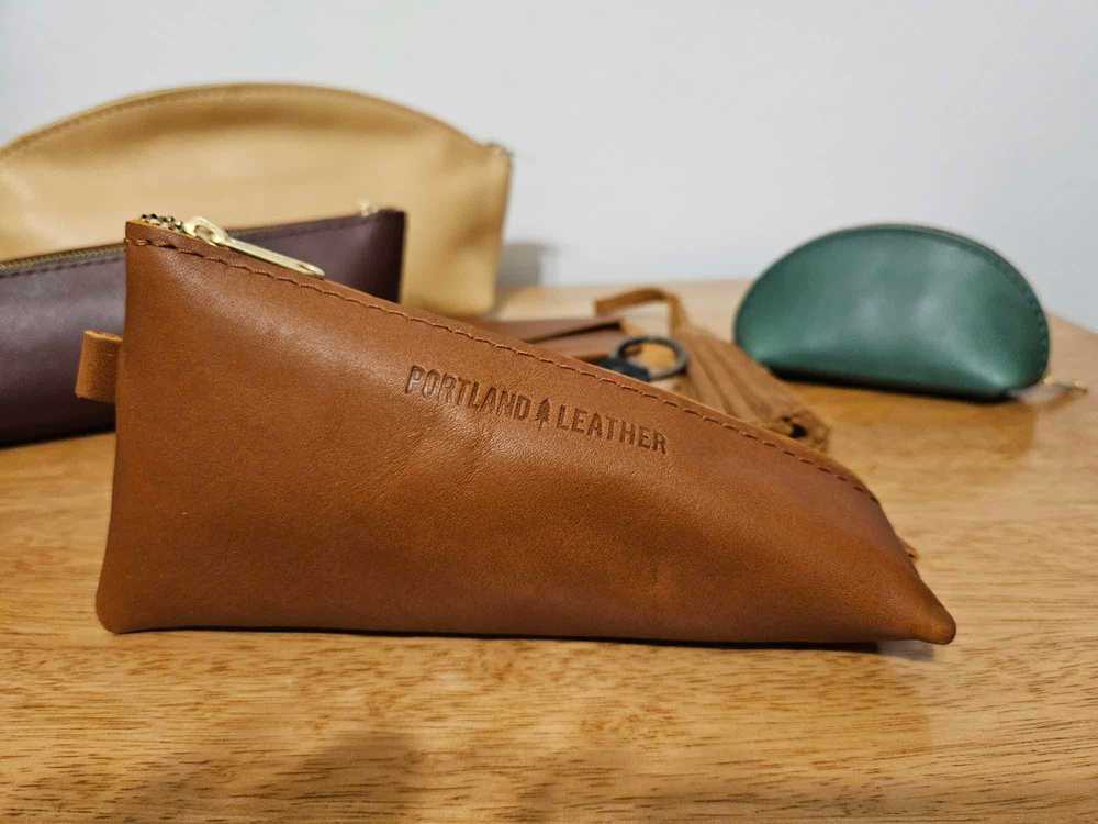 Portland Leather Small Goods 7 Item Bundle - image 11