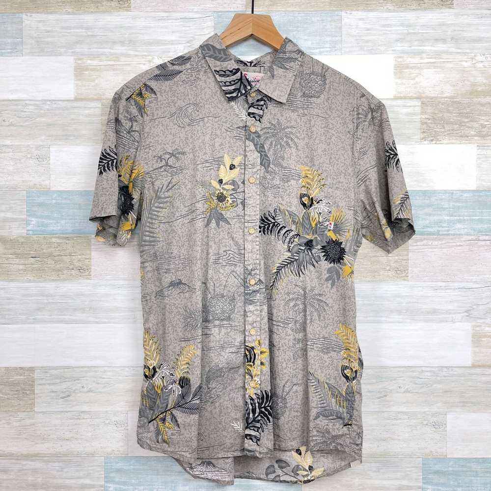 Quiksilver Quiksilver Hawaiian Shirt Gray Tropica… - image 1