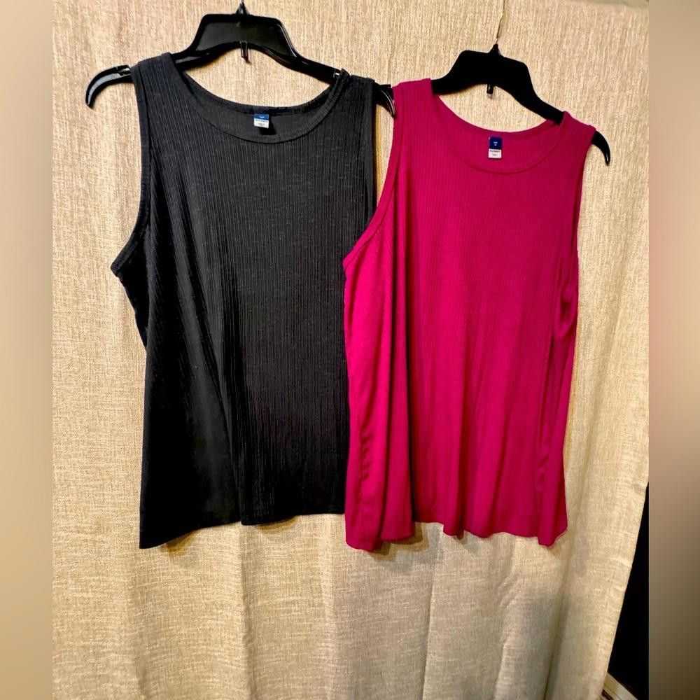 Old Navy Old Navy Luxe tank bundle XL like new! - image 1